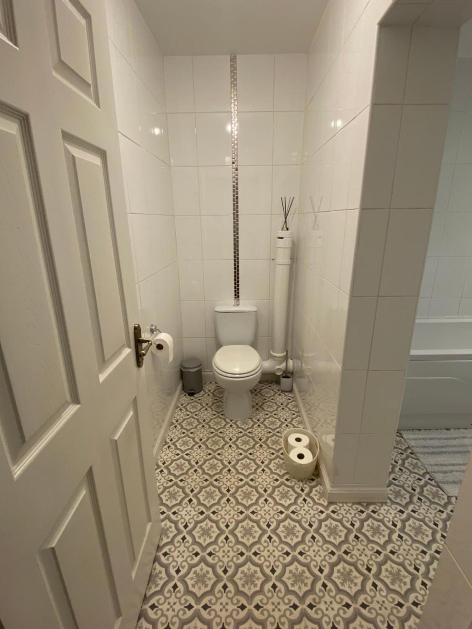 Quirky Town Centre With River Terrace Apartment Macclesfield