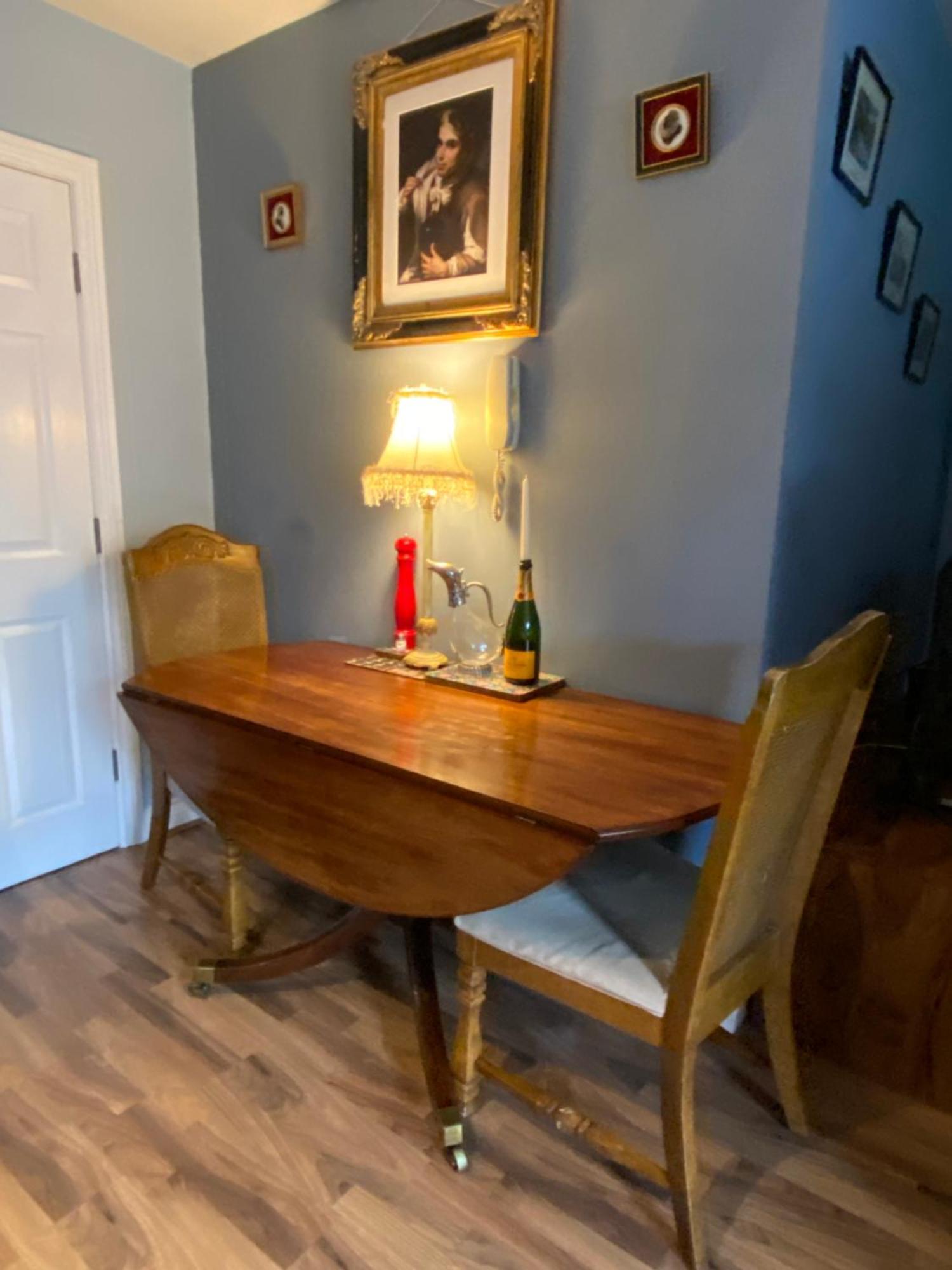 Quirky Town Centre With River Terrace Apartment Macclesfield